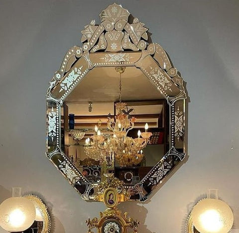 Parisian Splendor Handmade Mirror Luxury Glass Framed Venetian Decor Mirror Parisian Splendor Handmade Mirror Luxury Glass Framed Venetian Decor Mirror
