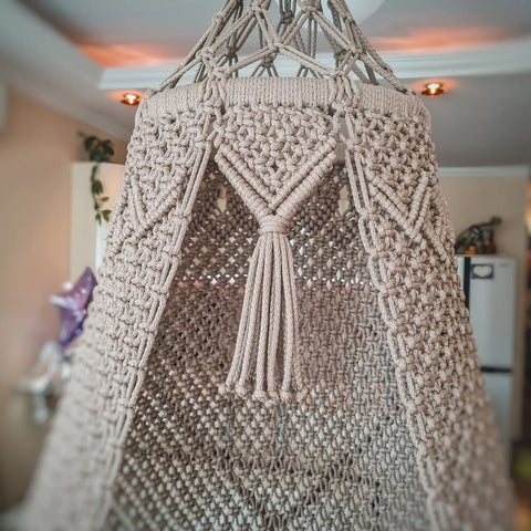 Beautiful Hanging Macrame Round Swing, Macrame Swing Chair, Outdoor Indoor Swing, Hanging Chair Beautiful Hanging Macrame Round Swing, Macrame Swing Chair, Outdoor Indoor Swing, Hanging Chair